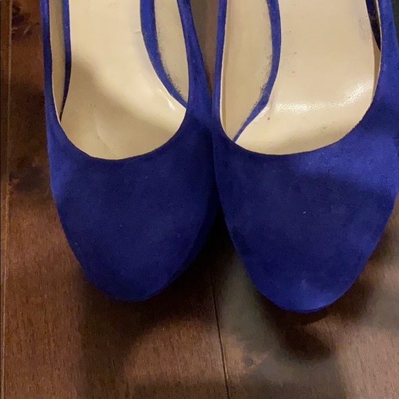 Nine West| Blue Suede Shoes - Picture 4 of 6